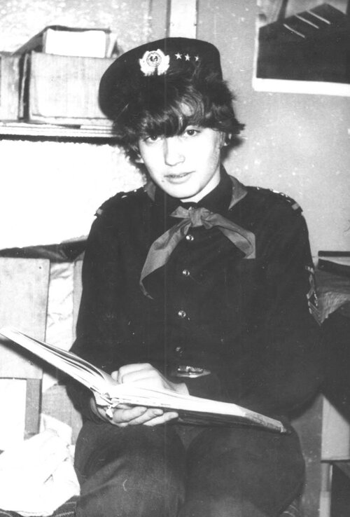 1990-03 Келина Марина